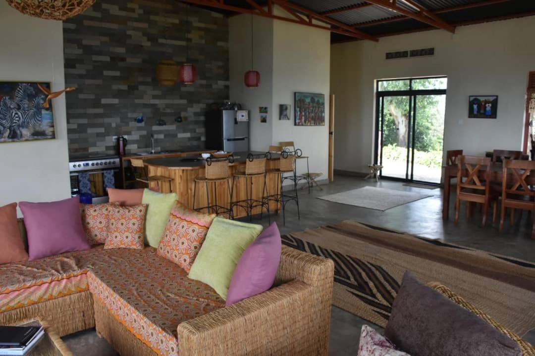 Amazi Land Home And Farm Stay Kibuye Extérieur photo